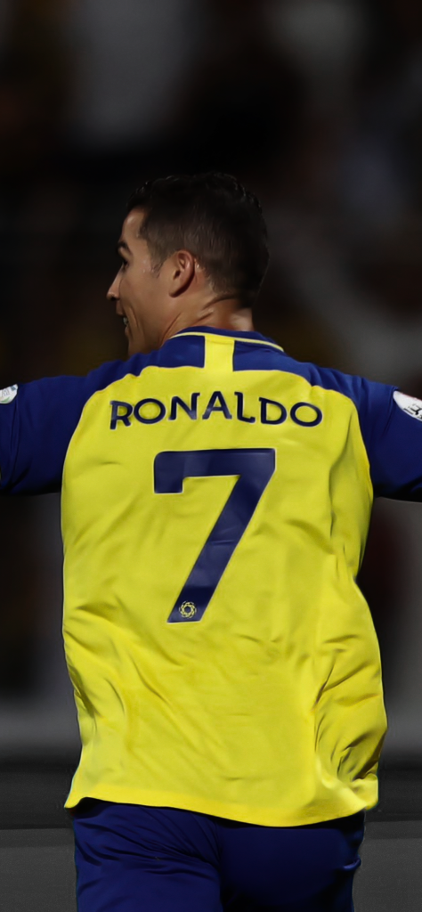 Fondos de Pantalla de Cristiano Ronaldo (CR7) de espaldas mostrando cr7