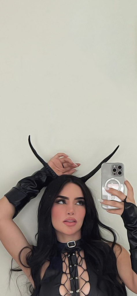 Fondos de Pantalla de Kimberly Loaiza en HD